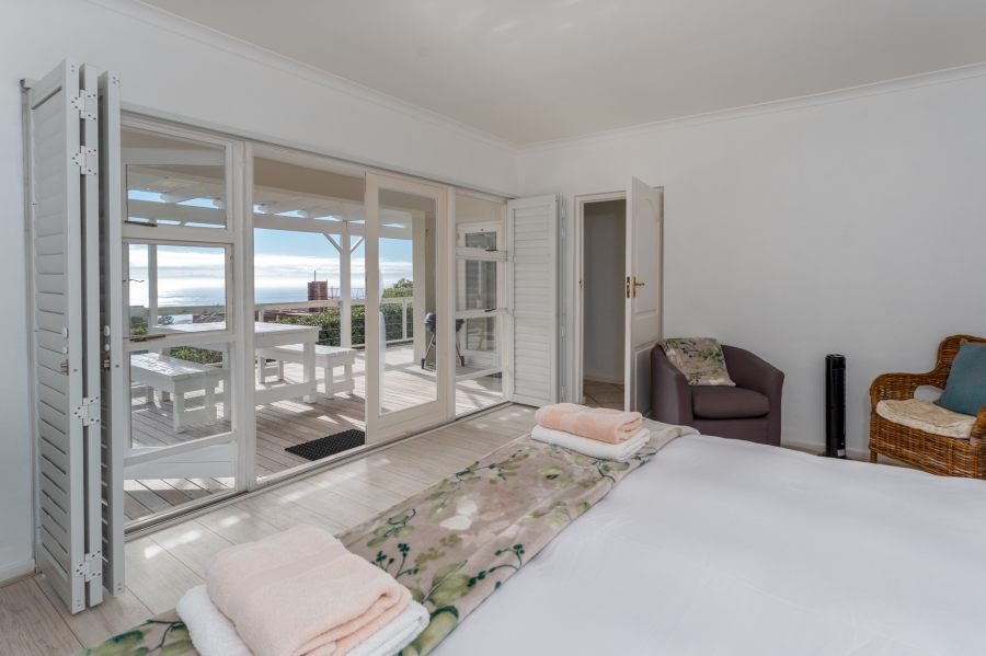 4 Bedroom Property for Sale in Simons Kloof Western Cape